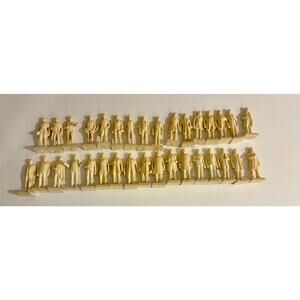 Vintage Miniature Presidents 1-34 (33 Figurines)
